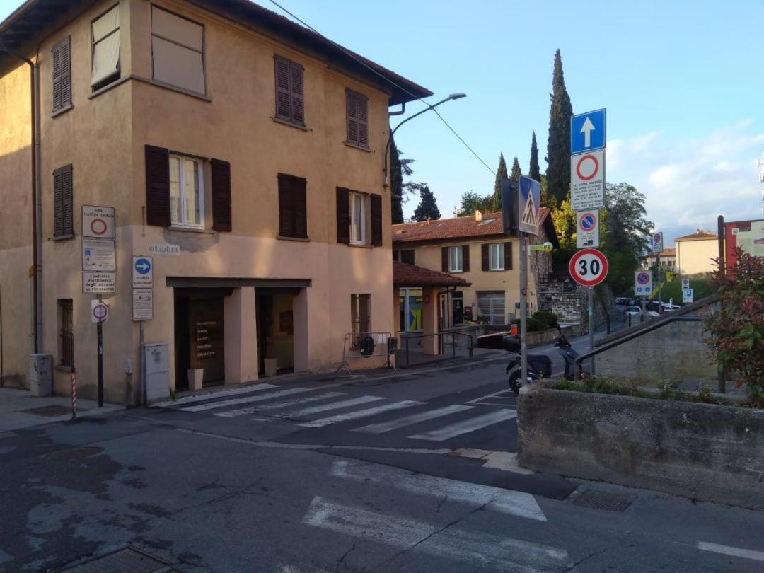 La Corte Del Castello Iseo